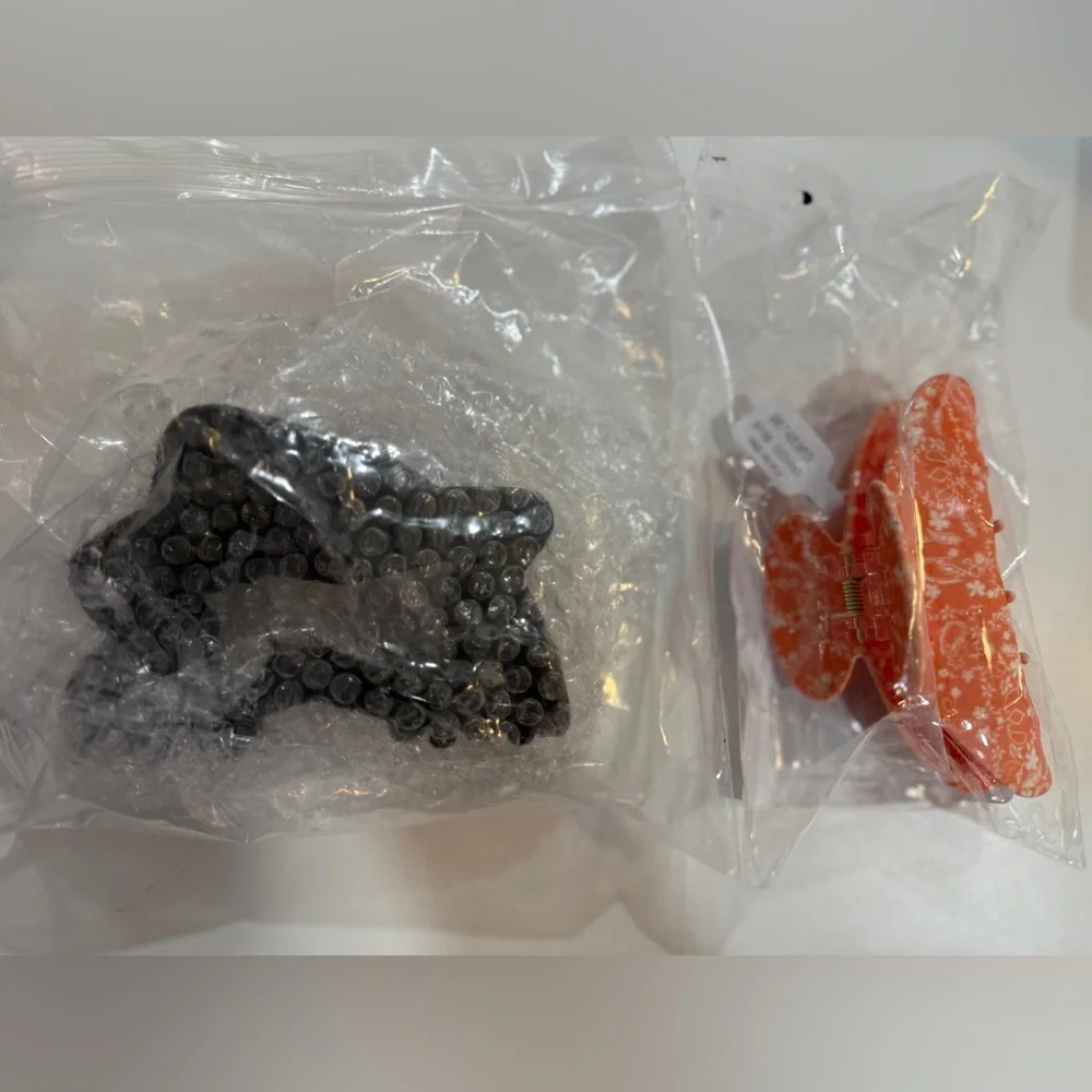 Bundle: NWT Free People Anthimos Claw Clip + NWT Free People Starbound Claw Clip - Picture 7 of 9